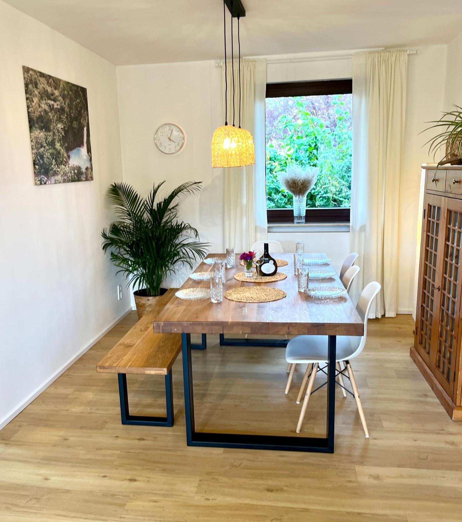 Ferienhaus Weinbergblick - Nahe Wuerzburg - 2 Schlafzimmer - Familienfreundlich - Terrasse Unterleinach Екстериор снимка